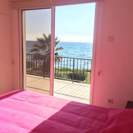 Vakantiehuis Serenity Beach House Surfer Haven Larnaca