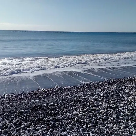 Serenity Beach House Surfer Haven Vakantiehuis