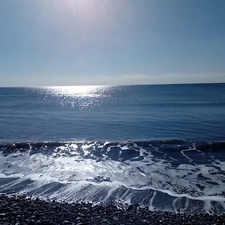 Vakantiehuis Serenity Beach House Surfer Haven *
